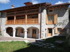 Albergo diffuso Valcellina e Val Vajont in Claut, hotel v destinaci Claut