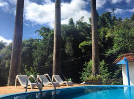 Pousada Cantinho do Mundo, hotel v blízkosti zaujímavosti Kostol Nossa Senhora da Piedade (Brumadinho)