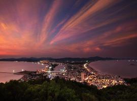 惠東雙月灣雙月禪居，平山的度假住所