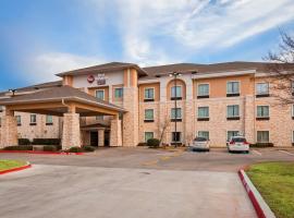 BEST WESTERN PLUS Christopher Inn and Suites, hotel com estacionamento em Forney