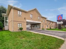 Motel 6-Windsor, ON