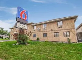 Motel 6-Windsor, ON