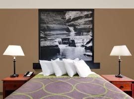 Super 8 by Wyndham Ithaca, hotel in Ithaca