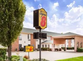 Super 8 by Wyndham Pekin/Peoria Area