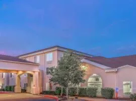 Super 8 by Wyndham Heyburn