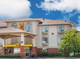 Super 8 by Wyndham High River AB, accessible hotel in High River