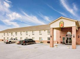 Super 8 by Wyndham Mound City, place to stay in Mound City