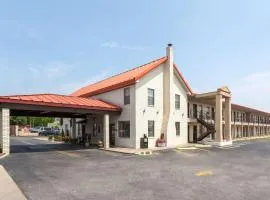 Super 8 by Wyndham Fredericksburg