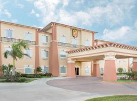 Super 8 by Wyndham Hidalgo at La Plaza Mall & Mcallen Airport, hotel near General Lucio Blanco International Airport - REX, Hidalgo