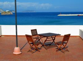 Maridea - Spiaggia Sant' Antonio, hotel u gradu 'Ponza'