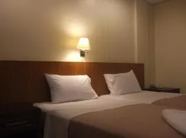 Lodge 61 Hotel