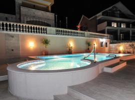 Pontus Luxury Apartments, hotel a Tivat