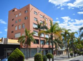 Hostal La Palmera, hotell Torremolinoses