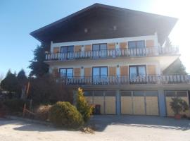 Bauernhof Moadl, cabaña o casa de campo en Weyregg