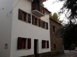 Casa do Rio 2 - Viver o rio e a montanha