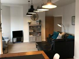 Wight view, flat 2 rosslyn house, apartamento em Swanage