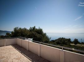 Apartmani Tomic, Hotel in Zavalatica