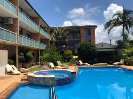 The Tahitian, hotel z jacuzziji v mestu Coffs Harbour