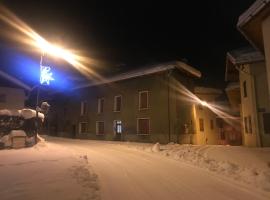 Chez Daisy, hotel i nærheden af Ecole, Longefoy