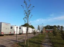 Camp Salaš Farma 47 Čenej