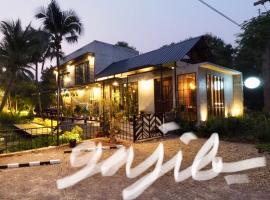 Gajib Bed&Breakfast, hotell sihtkohas Amphawa