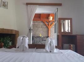 Sunset Guest house, hotel in Himare