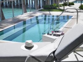 Grand Beach Hotel Bay Harbor, hotel v Miami Beach