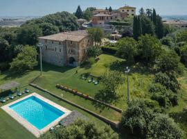 Appartamenti Villa e Fattoria di Radi Tuscany, hotel in Monteroni dʼArbia