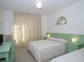LIù B&B, hotel v destinaci Torre del Lago Puccini