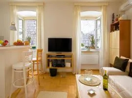 Portun Apartment
