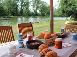 La chaumière du Tordoir, bed and breakfast v destinaci Les Rues-des-Vignes