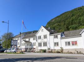 Jaunsen Gjestgjevarstad, casa de hóspedes em Granvin