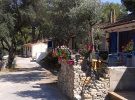 Cabanon Calanque Marseille, apartamento em Le Rove