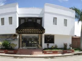 Hotel D' Leon Inn, hotel di Aguachica