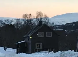 Kjelkebakken Gard