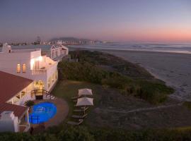 The Beach Villa, hotel em Melkbosstrand