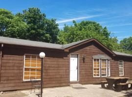 Island Club #4, hotel v destinaci Put-in-Bay