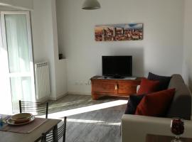 Appartamento Miro, apartman u gradu San Pelegrino Terme