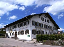 Pension Hirsch, hotel v destinaci Lechbruck