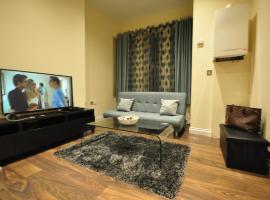 Luxurious 2 Bed Apartment, hotell i Bedford