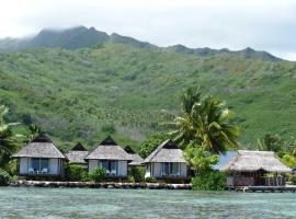 Pension Motu Iti, beach rental in Pihaena