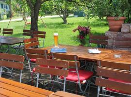 Gnadental-Stüberl, hotel v destinaci Großaitingen