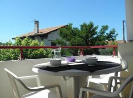APARTAMENTO HENDAYA Playa-wifi-parking, hotel in Hendaye