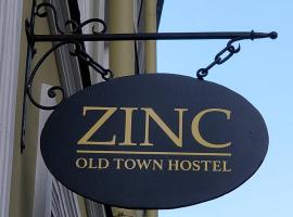 Zinc Old Town Hostel Tallinn, hotel em Taline