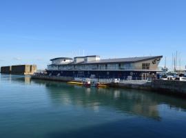 Crabbers' Wharf, hotel v mestu Portland