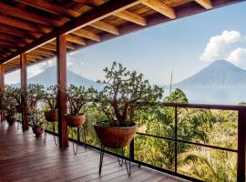 Villa Eggedal, cottage in Santa Cruz La Laguna