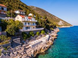 Apartment Villa Waterfront, hotel cu parcare din Trpanj