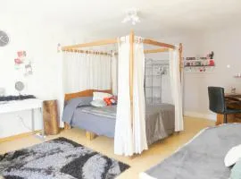 Studio Manon