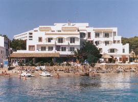 Apartamentos Playa Es Cana, Hotel in Es Canar