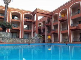 Hotel Hacienda Cola del Caballo, ξενοδοχείο σε Santiago